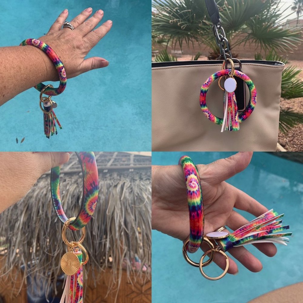 Tie-Dye Bangle Tassel Bracelet Keyring - Picture 2 of 4